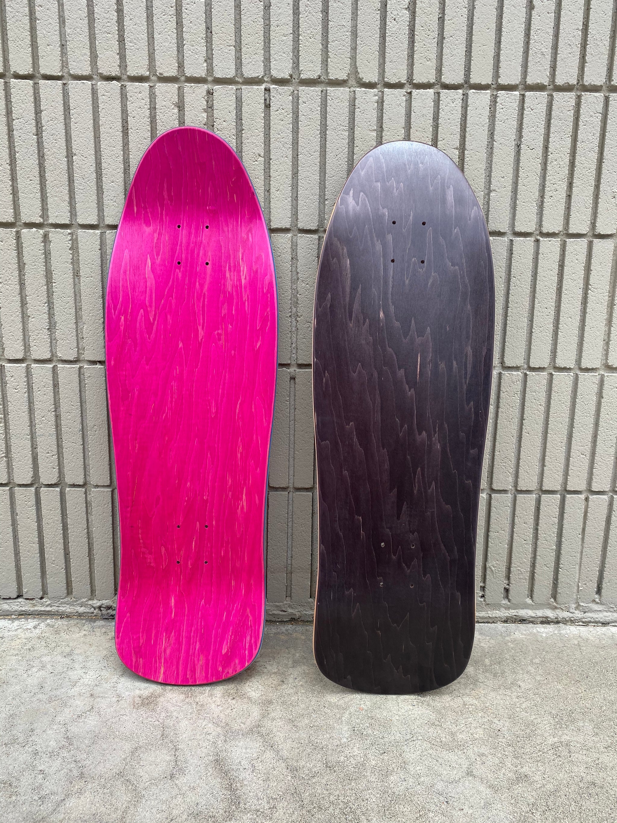 Amazon.com : Chocolate Skateboard Deck Fernandez OG Script